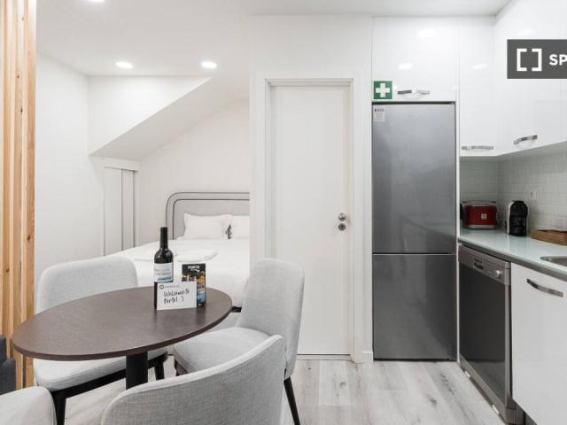 Apartamento alugar em Porto, Leal