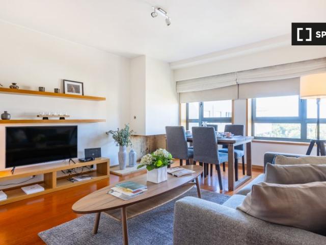 Apartamento alugar em Porto, Aldoar