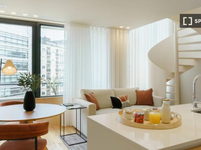 Apartamento alugar em Porto, Lordelo Do Ouro