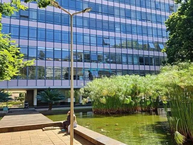 Apartamento venda em Região Geográfica Imediata do Distrito Federal, Região Integrada de Desenvolvimento do Distrito Federal e Entorno