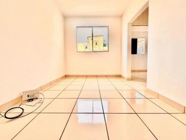 Apartamento venda em Belo Horizonte, Frei Leopoldo