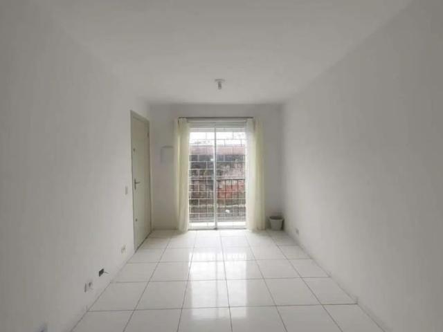 Apartamento aluguel em Guarani, Colombo