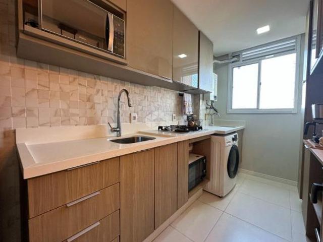 Apartamento venda em Costa e Silva, Porto Alegre