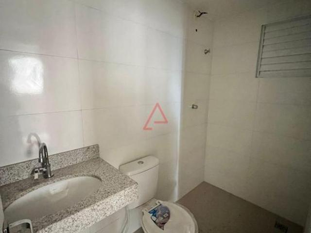 Apartamento venda em Região Geográfica Imediata de Londrina, Londrina