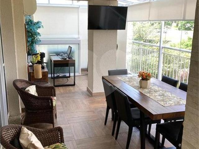 Apartamento venda em Região Imediata de São Paulo, Região Metropolitana de São Paulo