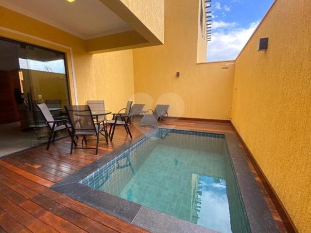 Apartamento venda em Região Imediata de Caraguatatuba-Ubatuba-São Sebastião, Região Metropolitana do Vale do Paraíba e Litoral Norte