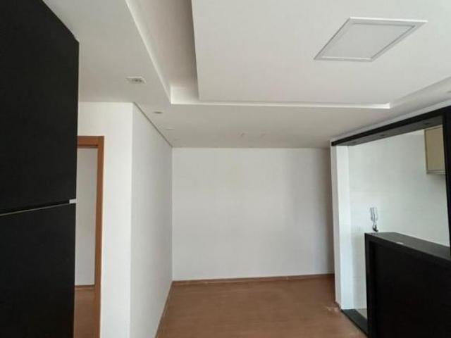 Apartamento venda em Região Geográfica Imediata de Londrina, Londrina