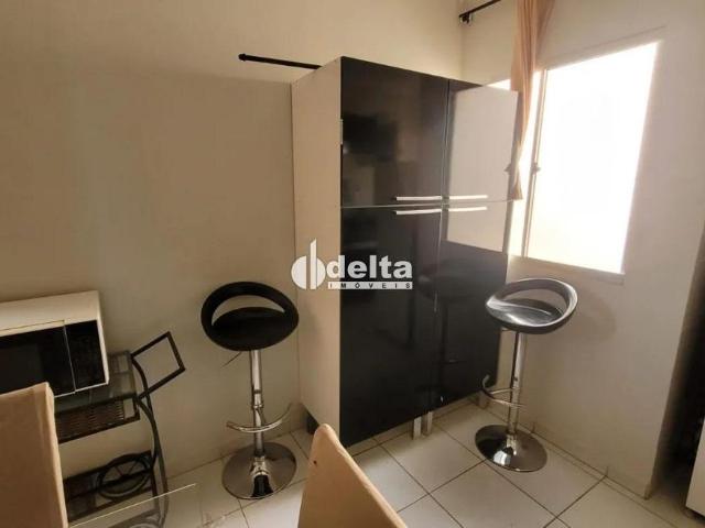 Apartamento aluguel em Jardim Holanda, Uberlândia