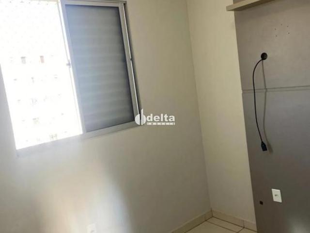 Apartamento venda em Região Geográfica Imediata de Uberlândia, Oliveira Fortes