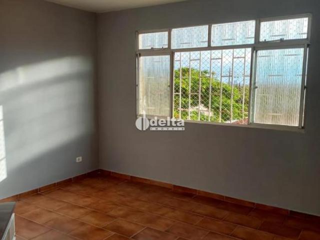 Apartamento venda em Região Geográfica Imediata de Uberlândia, Oliveira Fortes