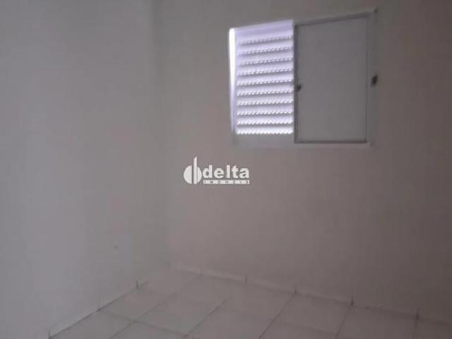 Apartamento venda em Região Geográfica Imediata de Uberlândia, Oliveira Fortes