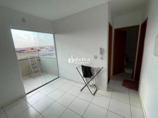 Apartamento venda em Região Geográfica Imediata de Uberlândia, Oliveira Fortes
