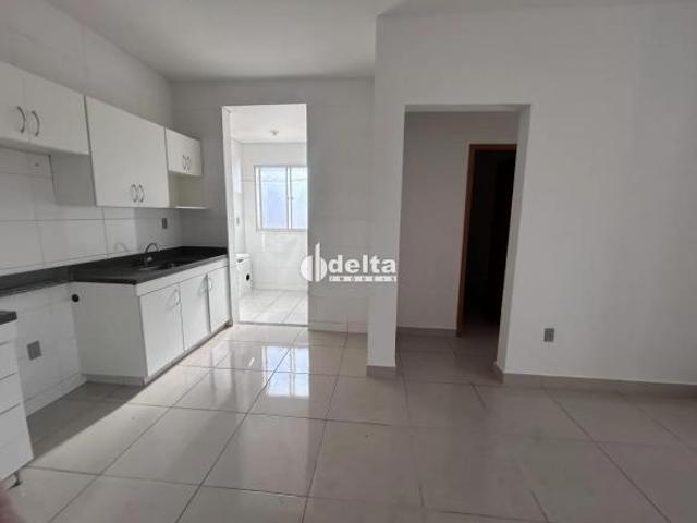 Apartamento venda em Região Geográfica Imediata de Uberlândia, Oliveira Fortes