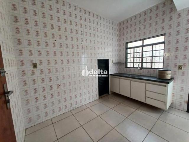 Apartamento venda em Região Geográfica Imediata de Uberlândia, Oliveira Fortes
