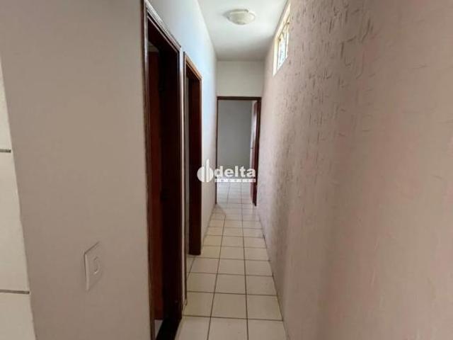 Apartamento venda em Região Geográfica Imediata de Uberlândia, Oliveira Fortes