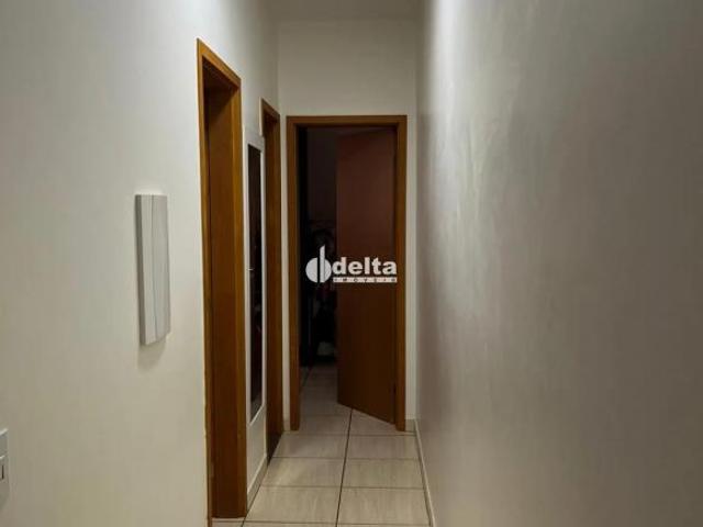 Apartamento venda em Região Geográfica Imediata de Uberlândia, Oliveira Fortes