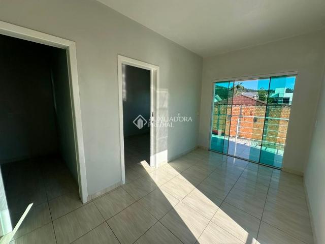 Apartamento aluguel em Sul do Rio, Santo Amaro da Imperatriz