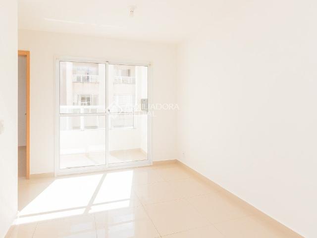 Apartamento aluguel em Região Geográfica Imediata de Porto Alegre, Região Metropolitana de Porto Alegre