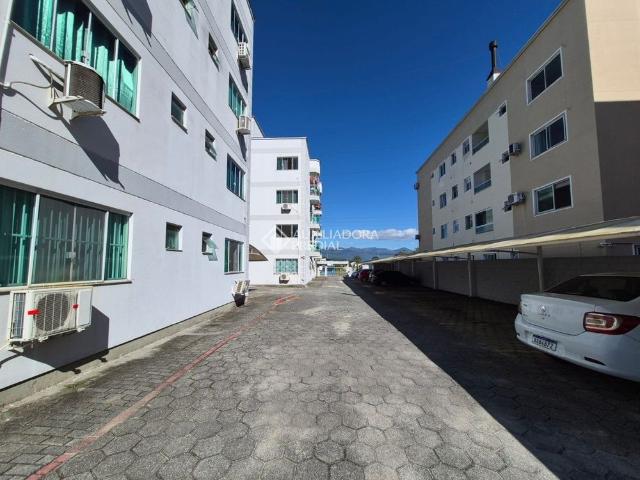 Apartamento aluguel em Região Geográfica Imediata de Florianópolis, Palhoça