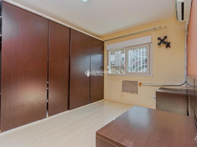 Apartamento aluguel em Região Geográfica Imediata de Porto Alegre, Região Metropolitana de Porto Alegre