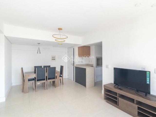 Apartamento aluguel em Tristeza, Porto Alegre