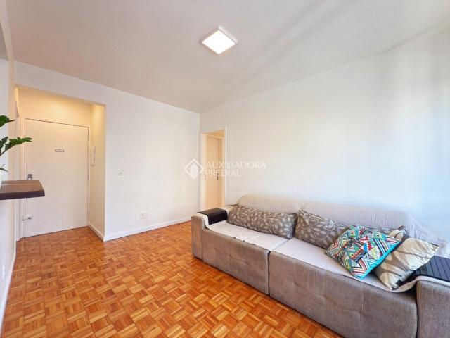 Apartamento aluguel em Região Geográfica Imediata de Porto Alegre, Região Metropolitana de Porto Alegre