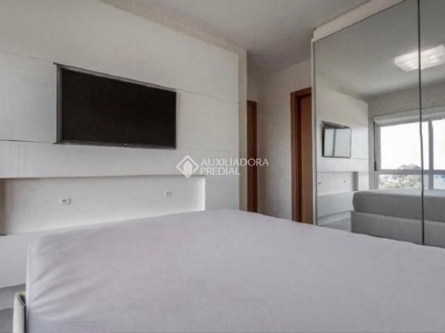 Apartamento aluguel em Região Geográfica Imediata de Porto Alegre, Região Metropolitana de Porto Alegre
