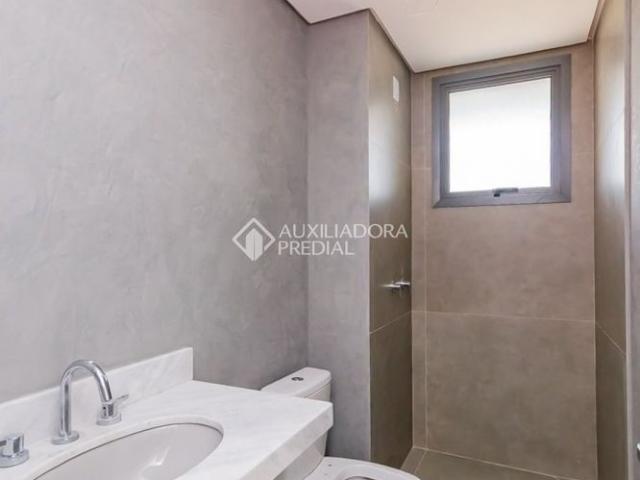 Apartamento aluguel em Região Geográfica Imediata de Porto Alegre, Região Metropolitana de Porto Alegre