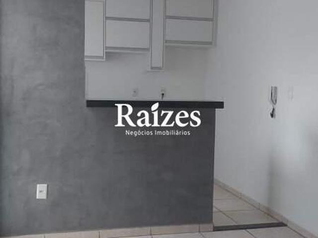Apartamento venda em Região Geográfica Imediata de Uberlândia, Oliveira Fortes