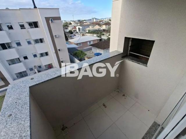 Apartamento aluguel em Aririú, Palhoça