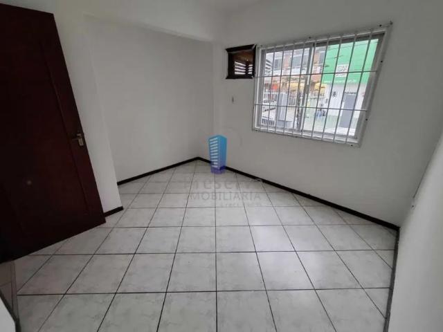 Apartamento aluguel em Jardim Itamirim, Itajaí
