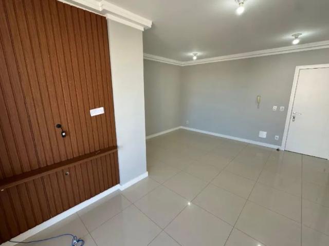 Apartamento aluguel em Barreiros, São José