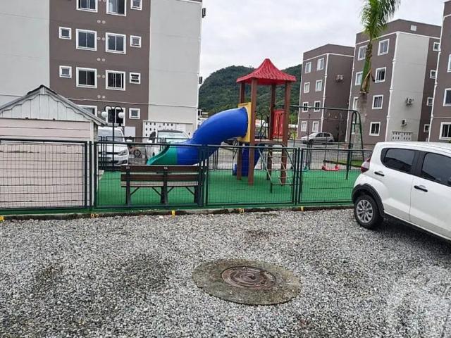 Apartamento aluguel em Rio Pequeno, Camboriú