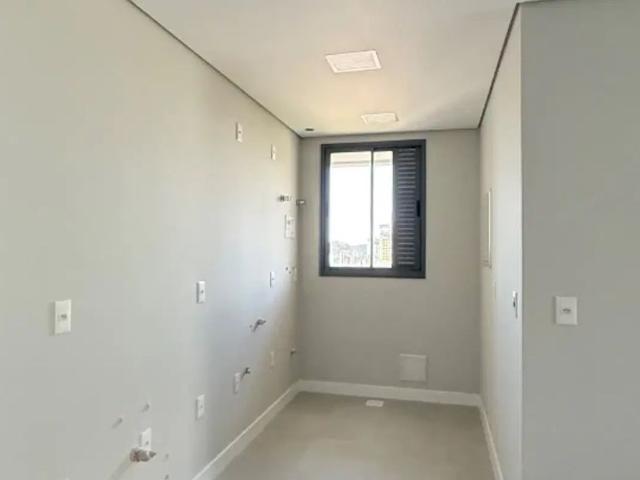 Apartamento aluguel em Núcleo Habitacional Lebon Régis, Itajaí