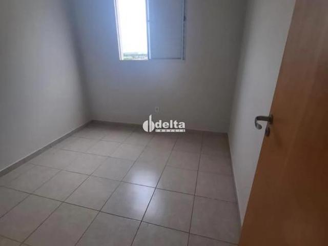 Apartamento venda em Região Geográfica Imediata de Uberlândia, Oliveira Fortes