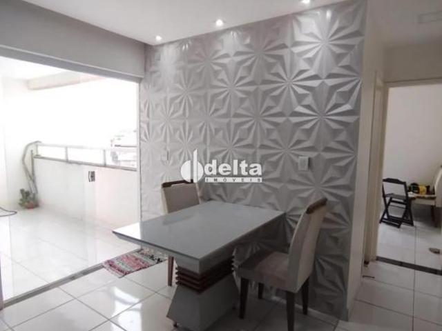 Apartamento venda em Região Geográfica Imediata de Uberlândia, Oliveira Fortes
