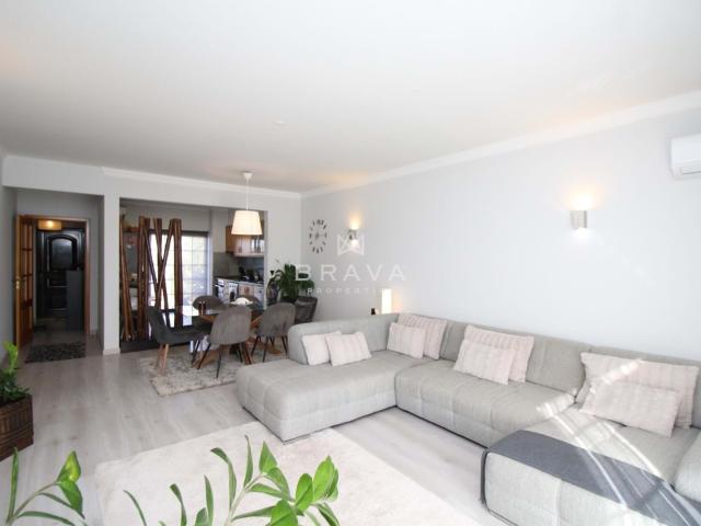 Apartamento venda em Pêra