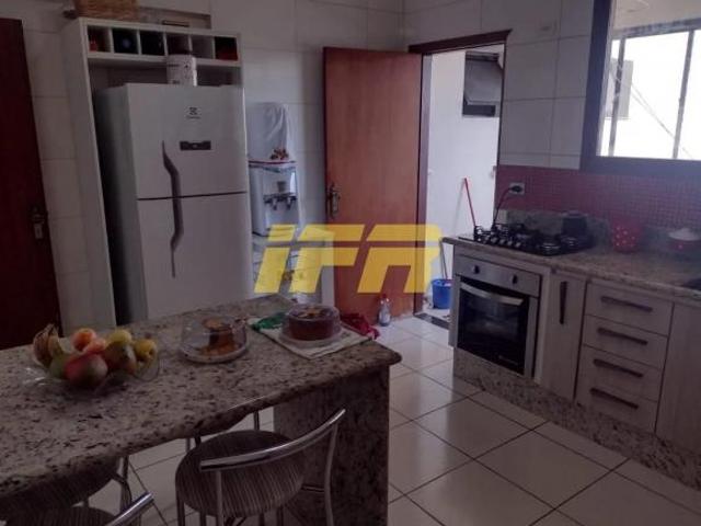 Apartamento venda em Região Imediata de Taubaté-Pindamonhangaba, Região Metropolitana do Vale do Paraíba e Litoral Norte