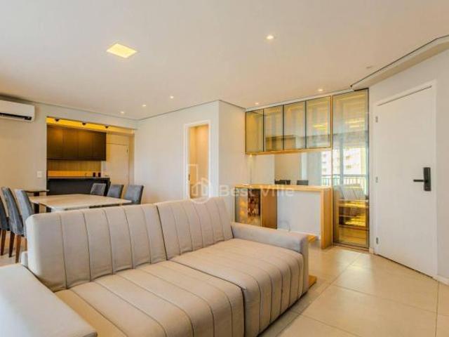 Apartamento venda em Região Imediata de São Paulo, Região Metropolitana de São Paulo