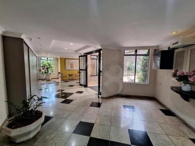 Apartamento venda em Região Geográfica Imediata de Londrina, Londrina