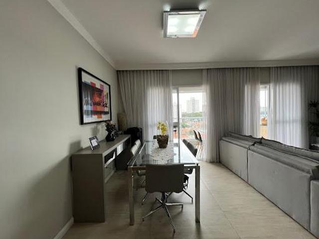 Apartamento venda em Região Imediata de São José dos Campos, Região Metropolitana do Vale do Paraíba e Litoral Norte