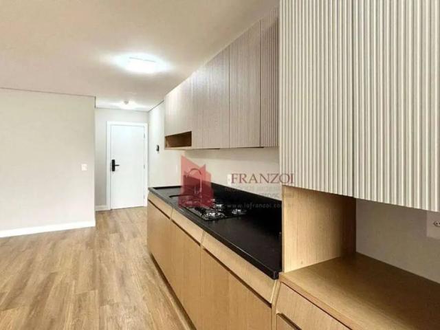 Apartamento aluguel em Núcleo Habitacional Lebon Régis, Itajaí