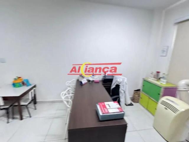 Apartamento aluguel em Distrito-sede de Guarulhos, Guarulhos
