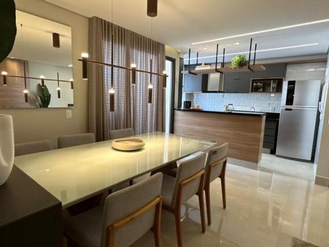 Apartamento venda em Região Geográfica Imediata do Distrito Federal, Região Integrada de Desenvolvimento do Distrito Federal e Entorno
