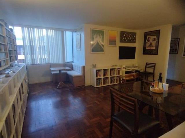 Apartamento venda em Região Geográfica Imediata do Distrito Federal, Região Integrada de Desenvolvimento do Distrito Federal e Entorno