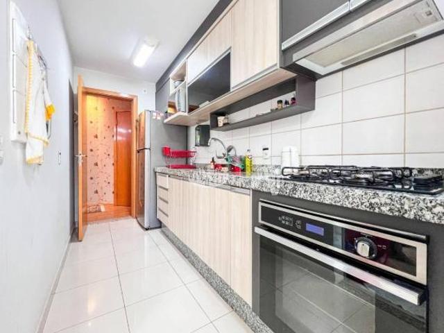Apartamento venda em Região Geográfica Imediata de Londrina, Londrina