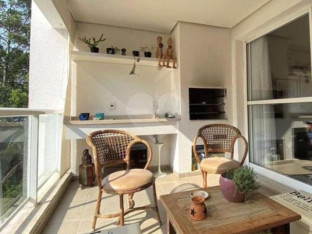 Apartamento venda em Região Imediata de São Paulo, Região Metropolitana de São Paulo