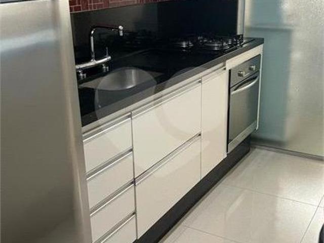 Apartamento venda em Região Imediata de São Paulo, Região Metropolitana de São Paulo
