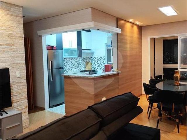 Apartamento venda em Região Imediata de São Paulo, Região Metropolitana de São Paulo