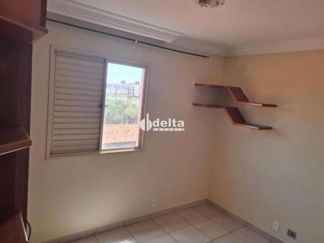 Apartamento venda em Região Geográfica Imediata de Uberlândia, Oliveira Fortes